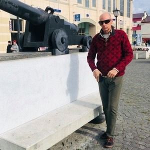 Meet your Posher, Bradley